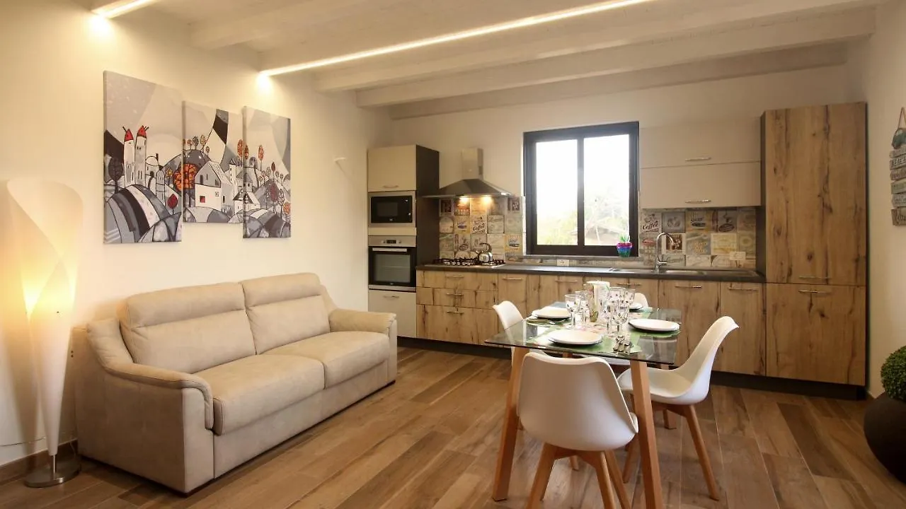 Villa Casa Tre Noci Lascari Italia