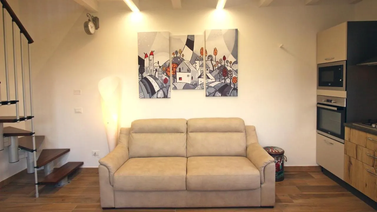 Villa Casa Tre Noci Lascari 0*,  Italia