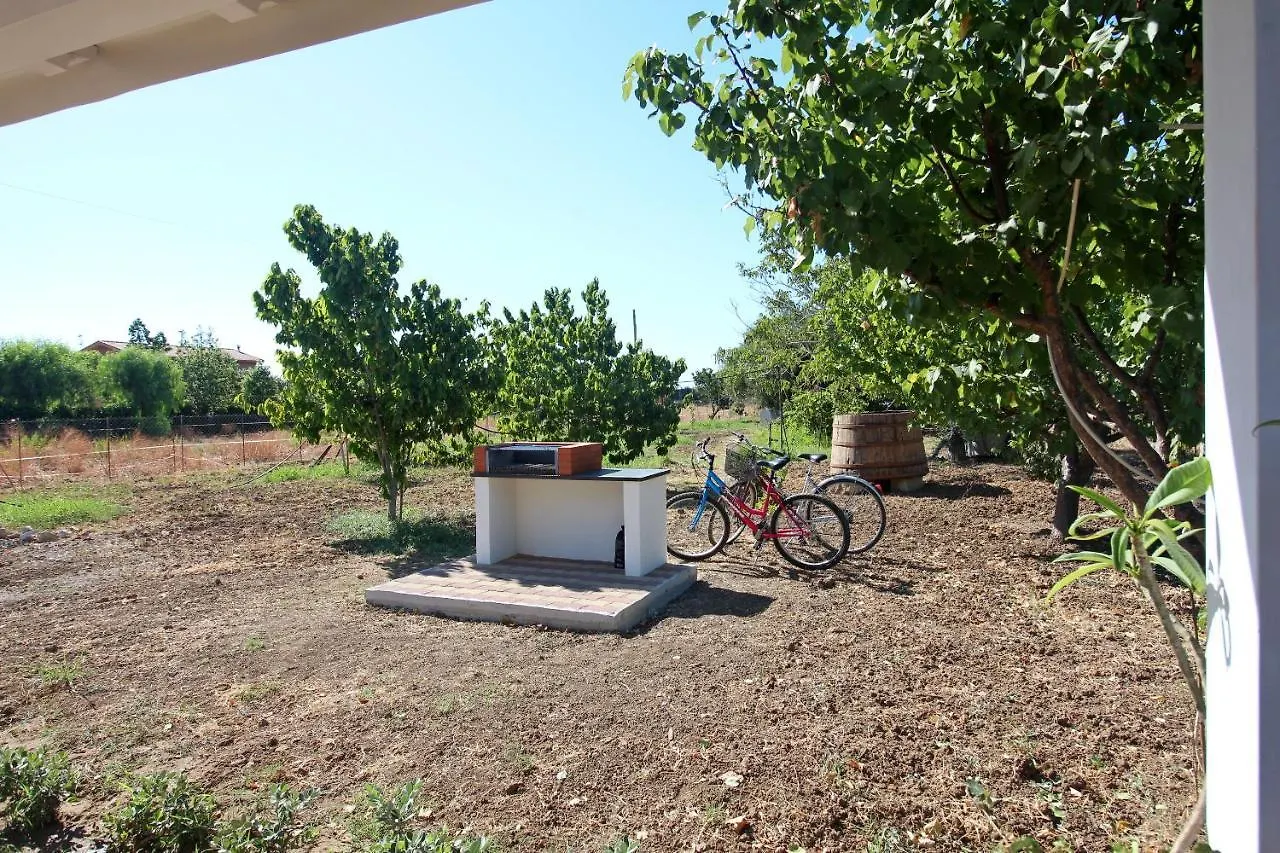 Casa Tre Noci Villa Lascari Holiday home